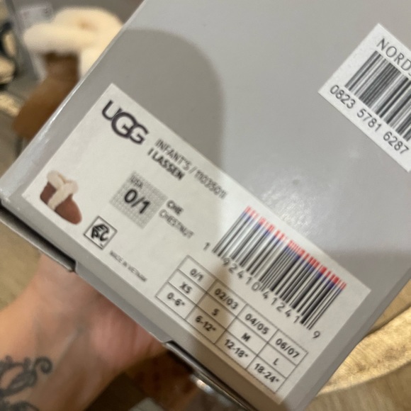 Infant ugg boot - Picture 2 of 5